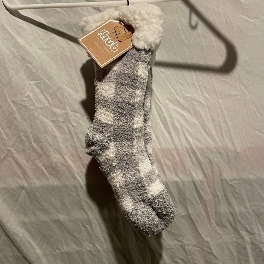 Cozy Hub No Slip Slipper Socks